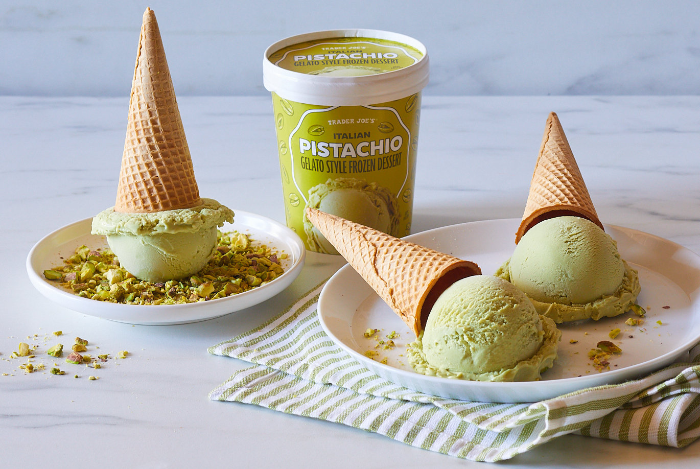 Italian Pistachio Gelato Style Frozen Dessert | Trader Joe's
